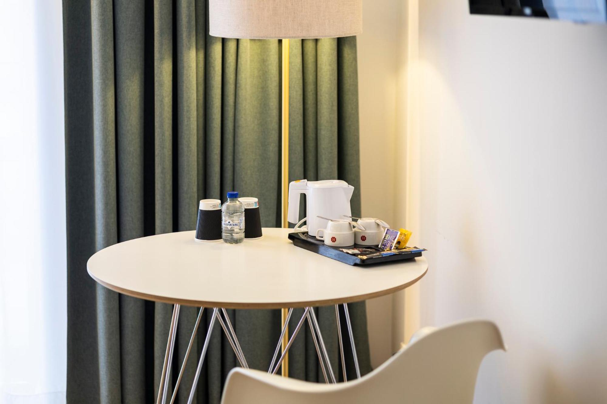 Ibis Styles Louise Hotel 3*